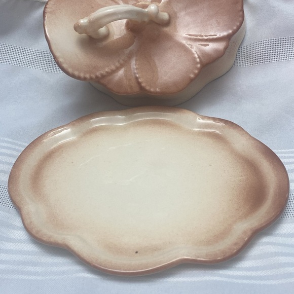 Ceramic Butter/Cheese Dish - Picture 5 of 16